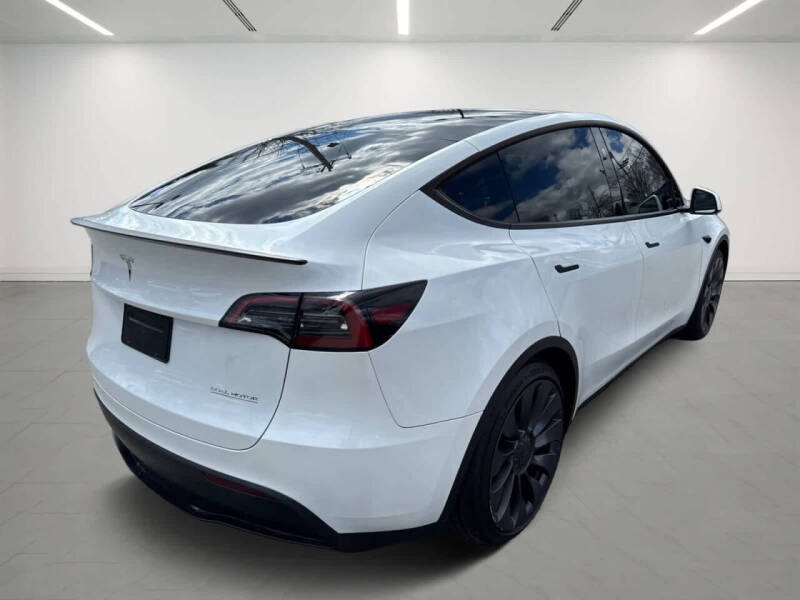 2025 Tesla Model Y Performance