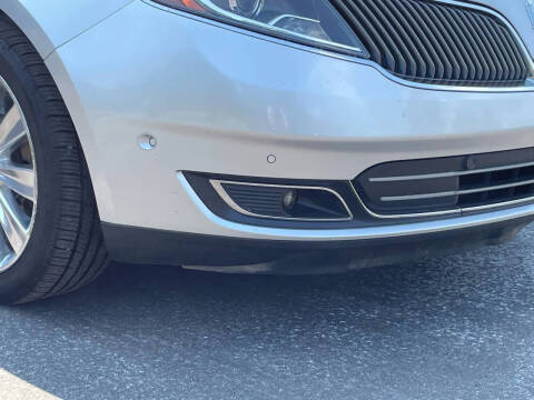 2016 Lincoln MKS EcoBoost