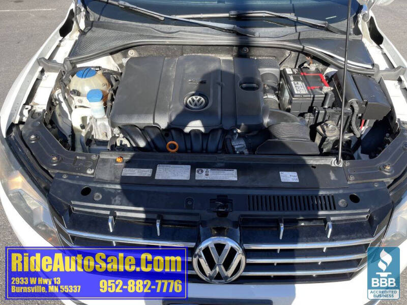 2013 Volkswagen Passat SEL