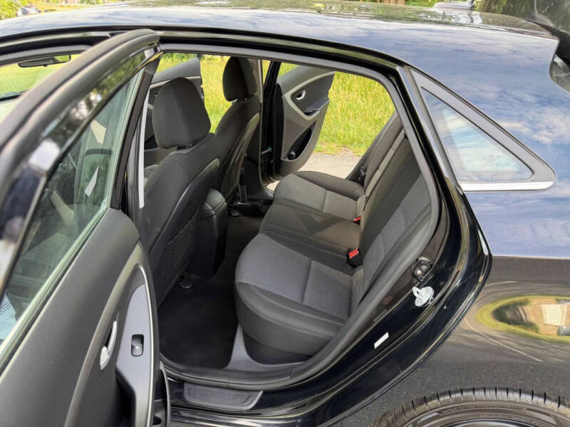2017 Hyundai Elantra GT