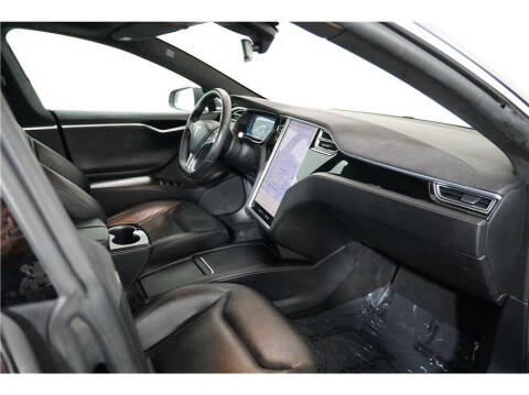 2016 Tesla Model S 85D