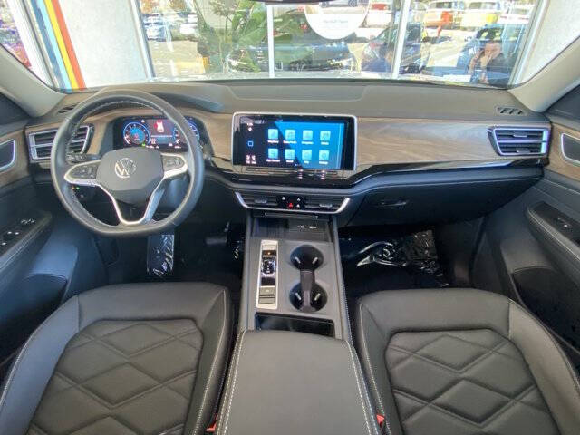 2025 Volkswagen Atlas SE 4Motion