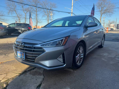 2020 Hyundai Elantra for sale at AUTORAMA SALES INC. in Farmingdale NY