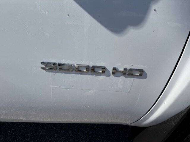 2012 Chevrolet Silverado 3500HD CC