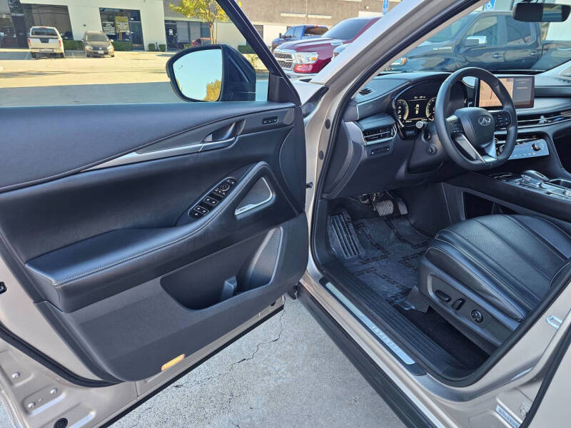 2023 Infiniti QX60 Luxe