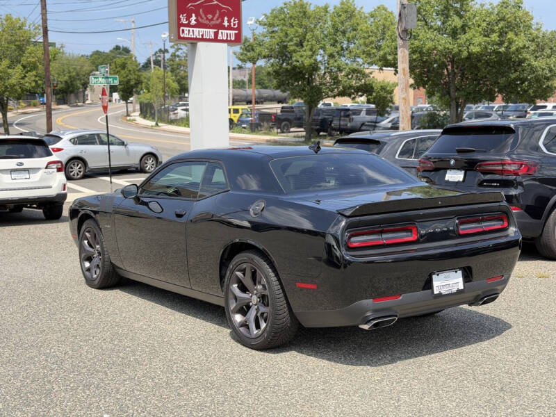 2018 Dodge Challenger R/T Plus