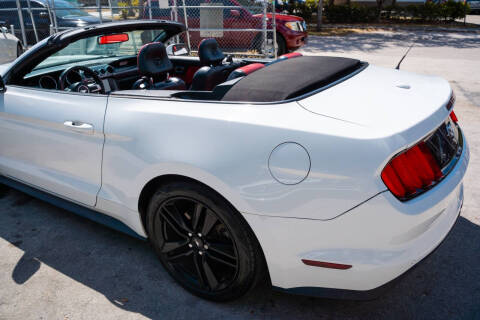 2016 Ford Mustang EcoBoost Premium