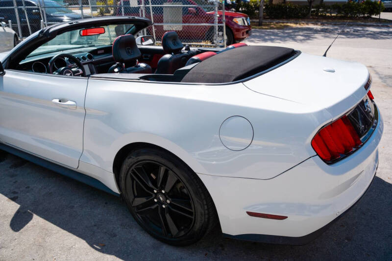 2016 Ford Mustang EcoBoost Premium