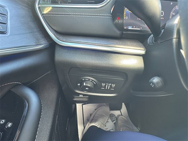 2023 Jeep Grand Cherokee L Overland