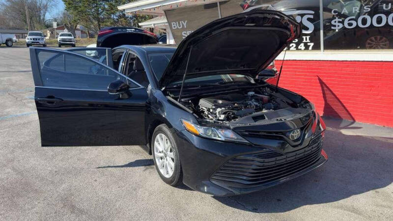 2020 Toyota Camry LE