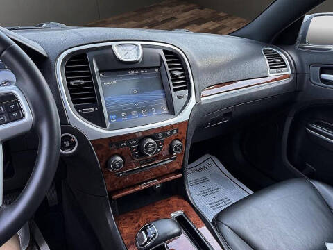 2014 Chrysler 300