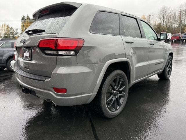 2019 Jeep Grand Cherokee Laredo