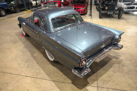 1957 Ford Thunderbird