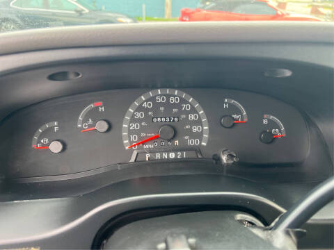 1999 Ford E-350 XLT SD