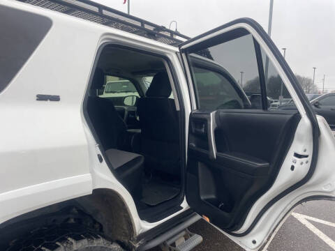 2016 Toyota 4Runner SR5