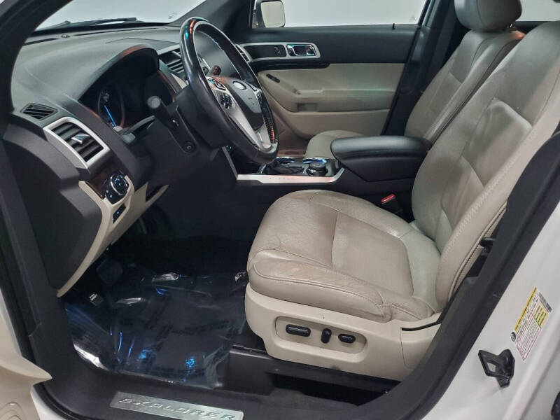 2011 Ford Explorer Limited