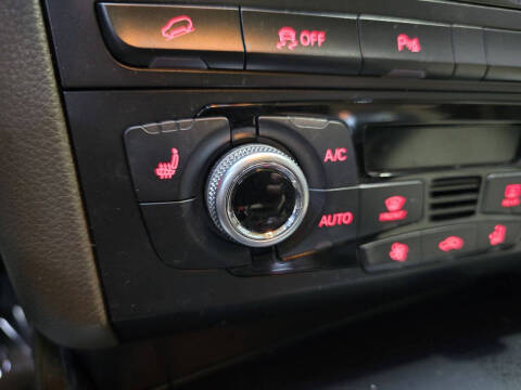 2016 Audi Q5 2.0T quattro Premium Plus