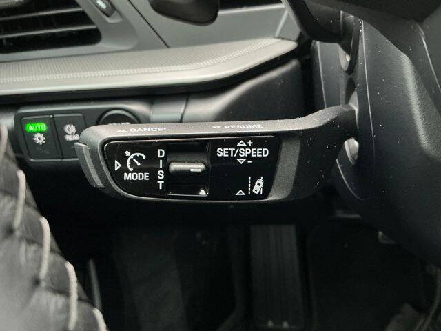 2025 Porsche 911 Carrera