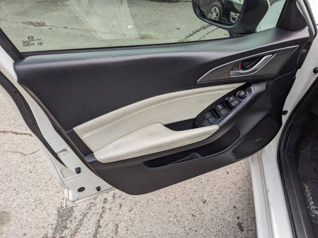 2018 Mazda MAZDA3 Grand Touring