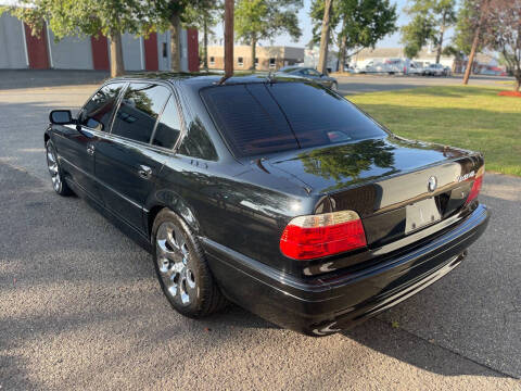 2001 BMW 7 Series 740iL
