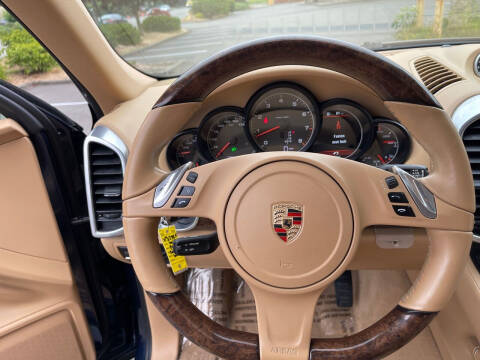 2013 Porsche Cayenne Tiptronic