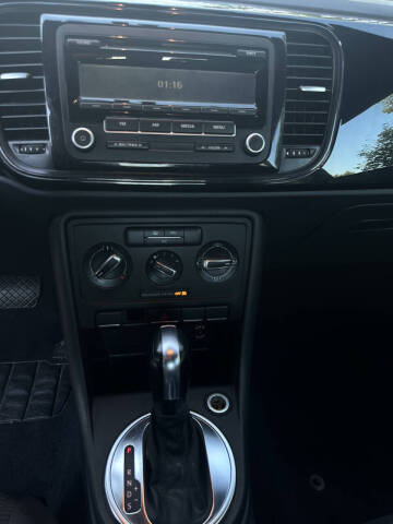 2013 Volkswagen Beetle 2.5L Entry PZEV