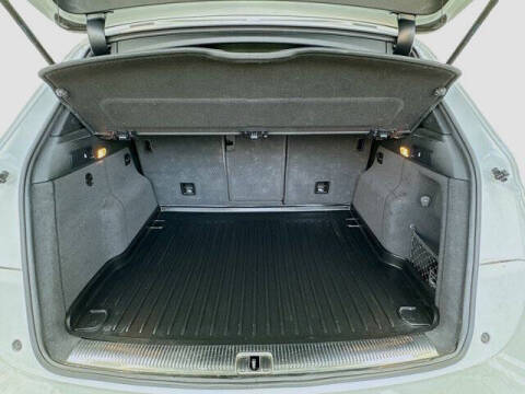 2017 Audi Q5 2.0T quattro Premium Plus