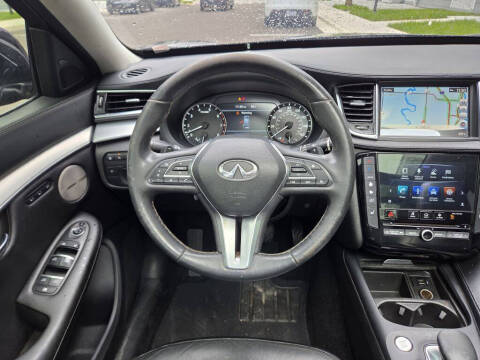 2019 Infiniti QX50 Essential