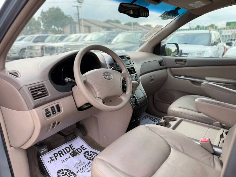 2006 Toyota Sienna