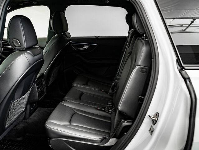 2026 Audi Q7 quattro Premium Plus 55 TFSI