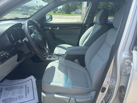 2011 Kia Sorento LX