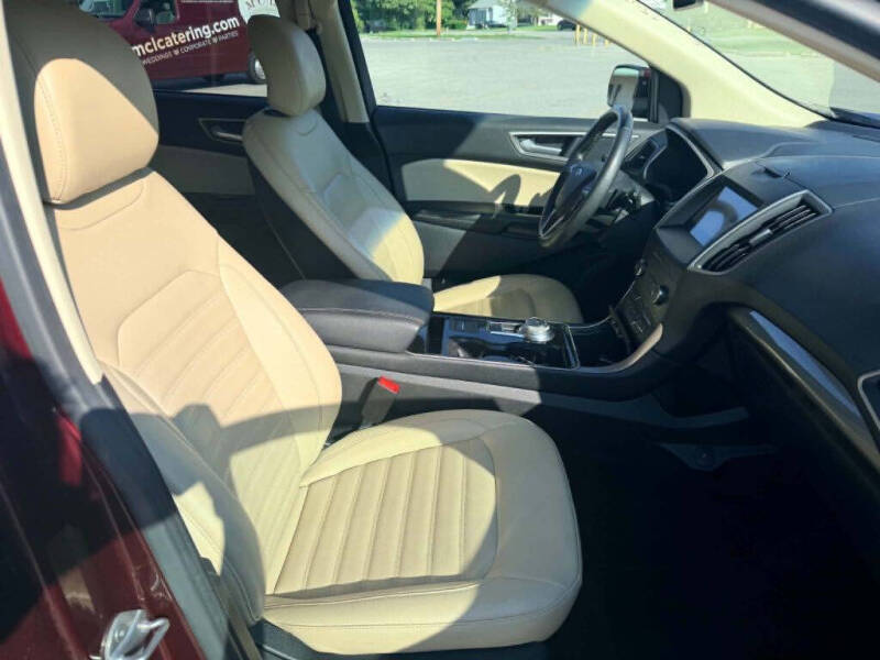 2019 Ford Edge SEL