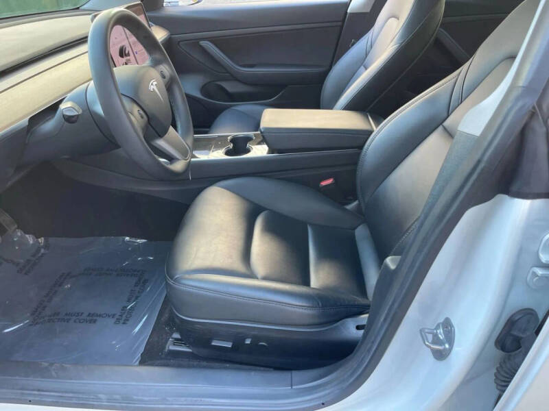 2020 Tesla Model 3 Standard Range Plus
