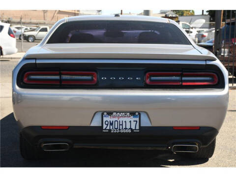 2015 Dodge Challenger