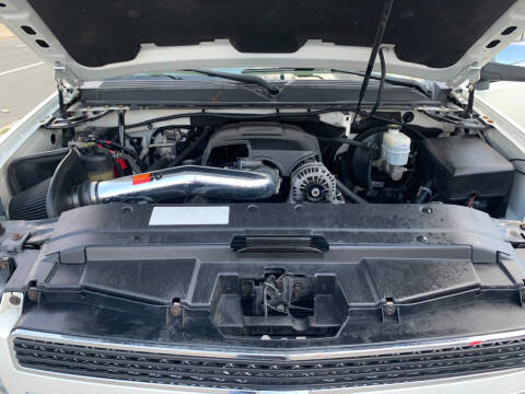 2012 Chevrolet Avalanche LTZ