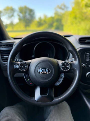 2015 Kia Soul +