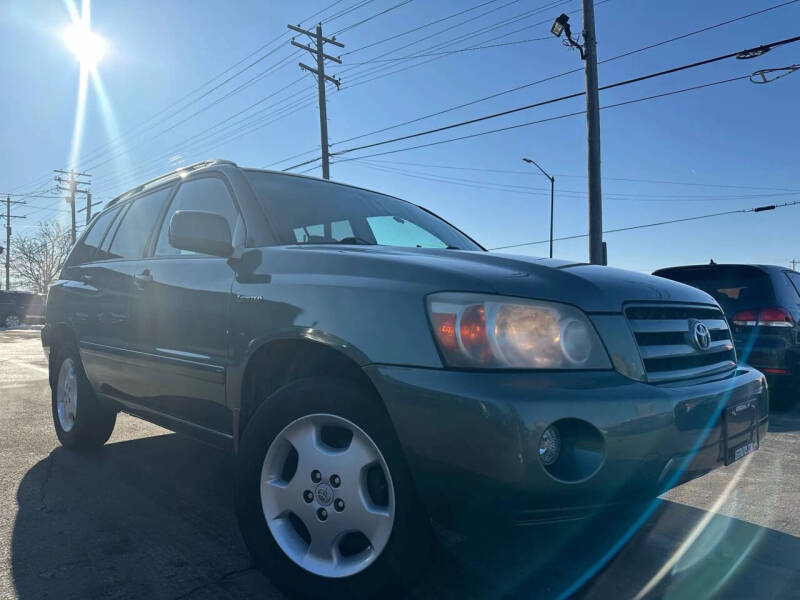 2005 Toyota Highlander Base's photo