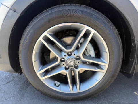 2017 Hyundai Santa Fe