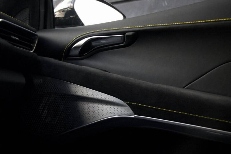 2025 Lotus Emira V6 Base