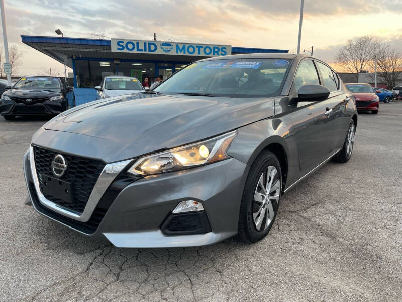 2020 Nissan Altima for sale at Solid Motors LLC in Garland TX