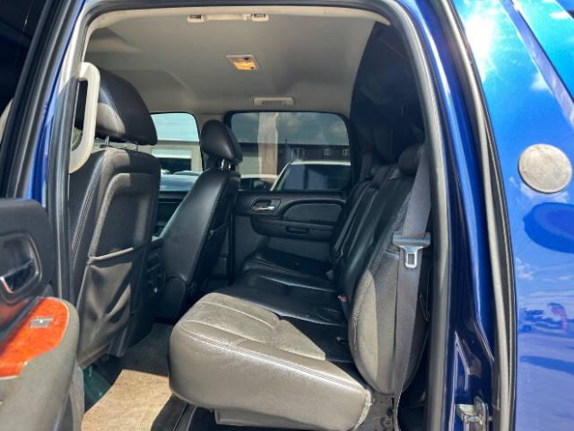 2013 Chevrolet Avalanche LT Black Diamond
