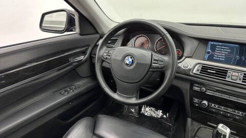 2011 BMW 7 Series 750i