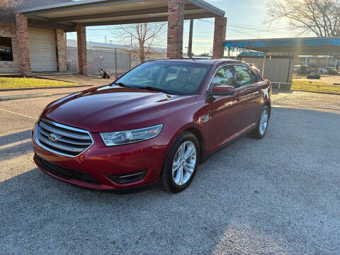 2015 Ford Taurus SEL