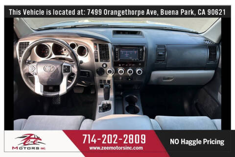 2016 Toyota Sequoia SR5