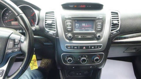2015 Kia Sorento LX