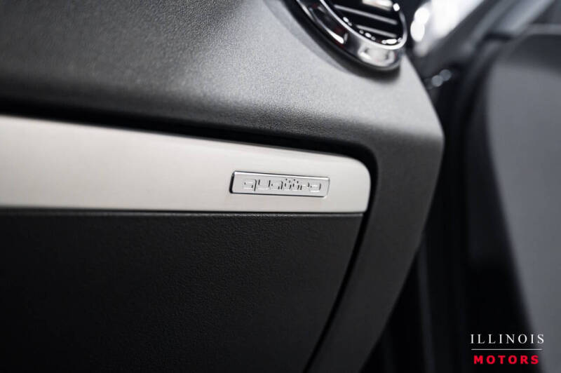 2011 Audi TTS 2.0T quattro Prestige