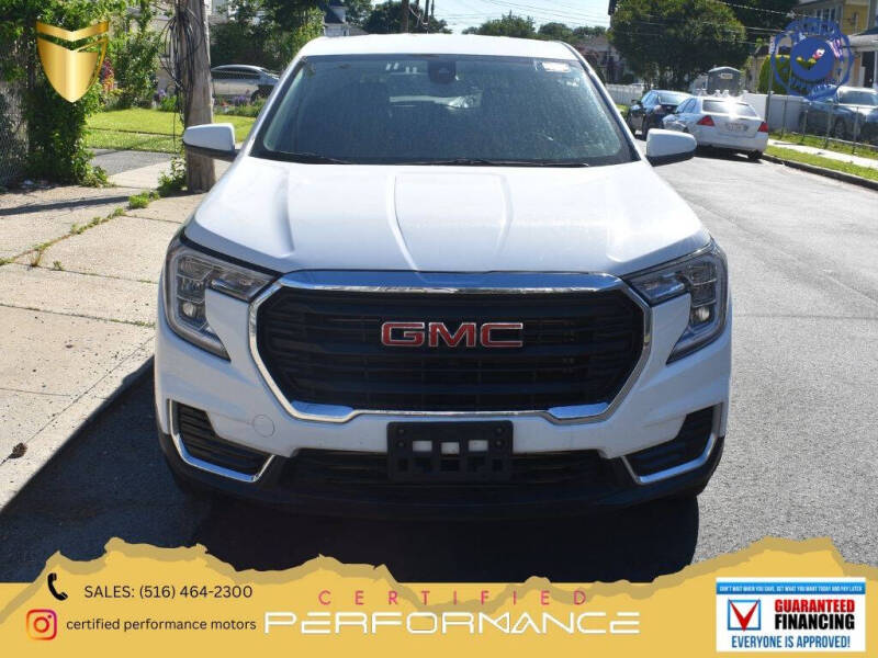 2024 GMC Terrain SLE