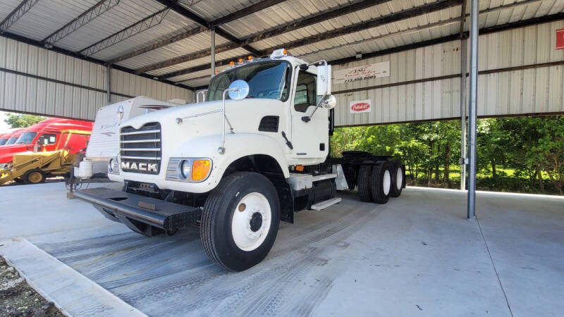 2007 Mack Granite