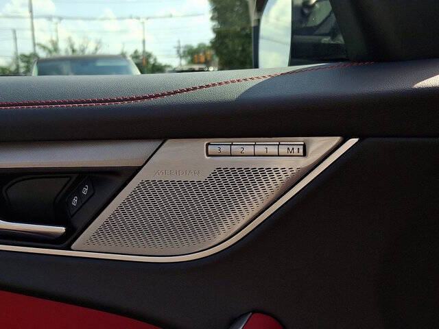 2025 Jaguar F-PACE P250 R-Dynamic S