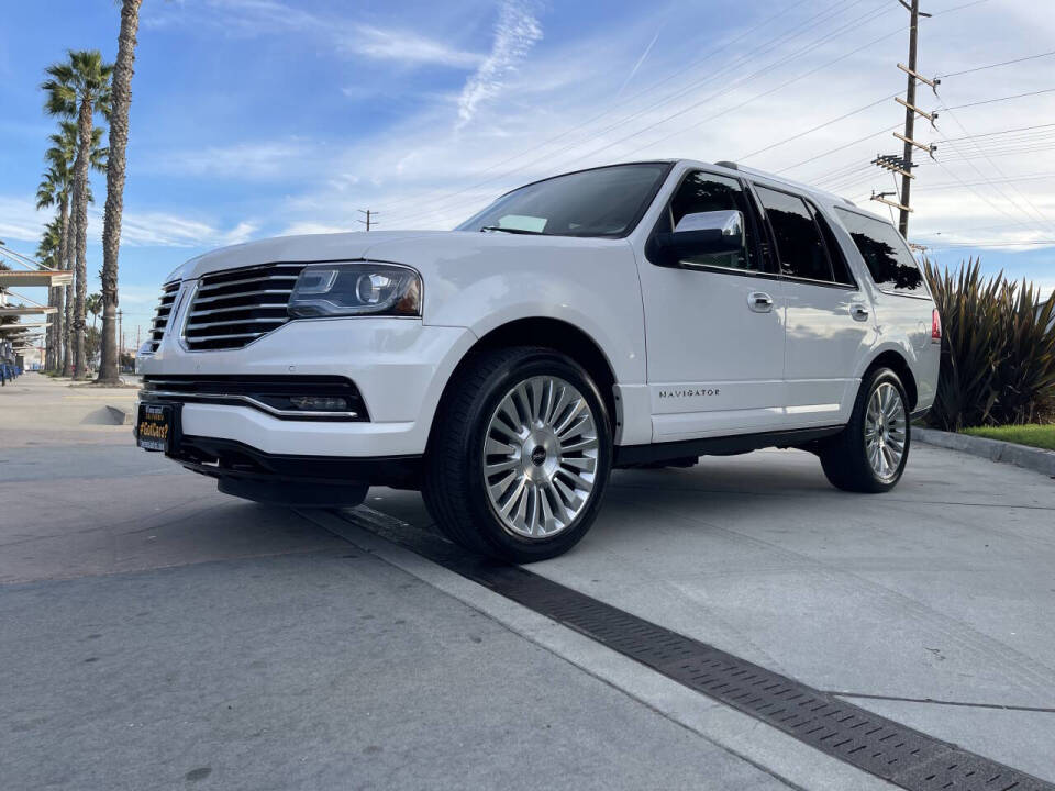 2015 Lincoln Navigator for sale at Got Cars in Downey, CA